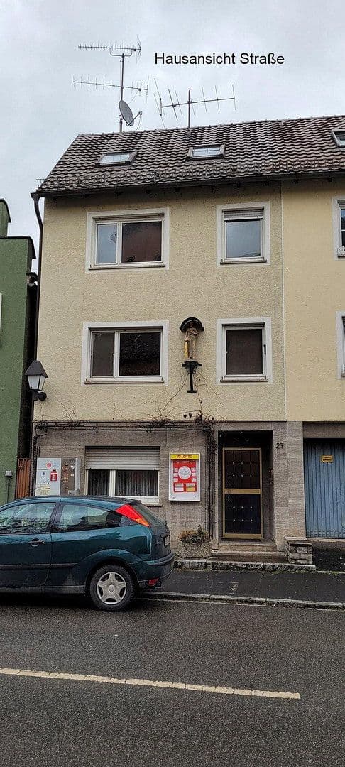 Prodej domu 230 m², pozemek 140 m², Eibelstadt, Bavorsko Prodej domu 230 m², pozemek 140 m², Eibelstadt, Bavorsko