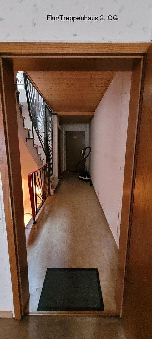 Prodej domu 230 m², pozemek 140 m², Eibelstadt, Bavorsko Prodej domu 230 m², pozemek 140 m², Eibelstadt, Bavorsko