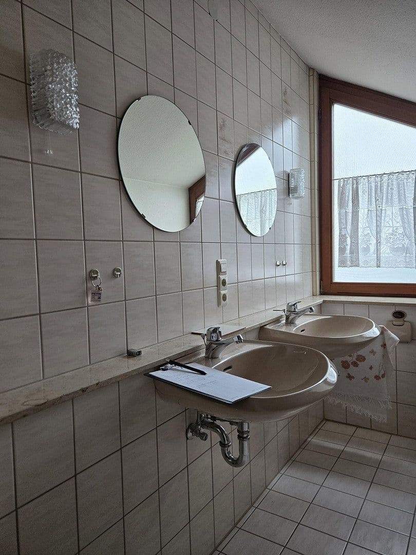 Pronájem domu 128 m², pozemek 145 m², Walther-Bothe-Str., Bretten, Bádensko-Württembersko Pronájem domu 128 m², pozemek 145 m², Walther-Bothe-Str., Bretten, Bádensko-Württembersko