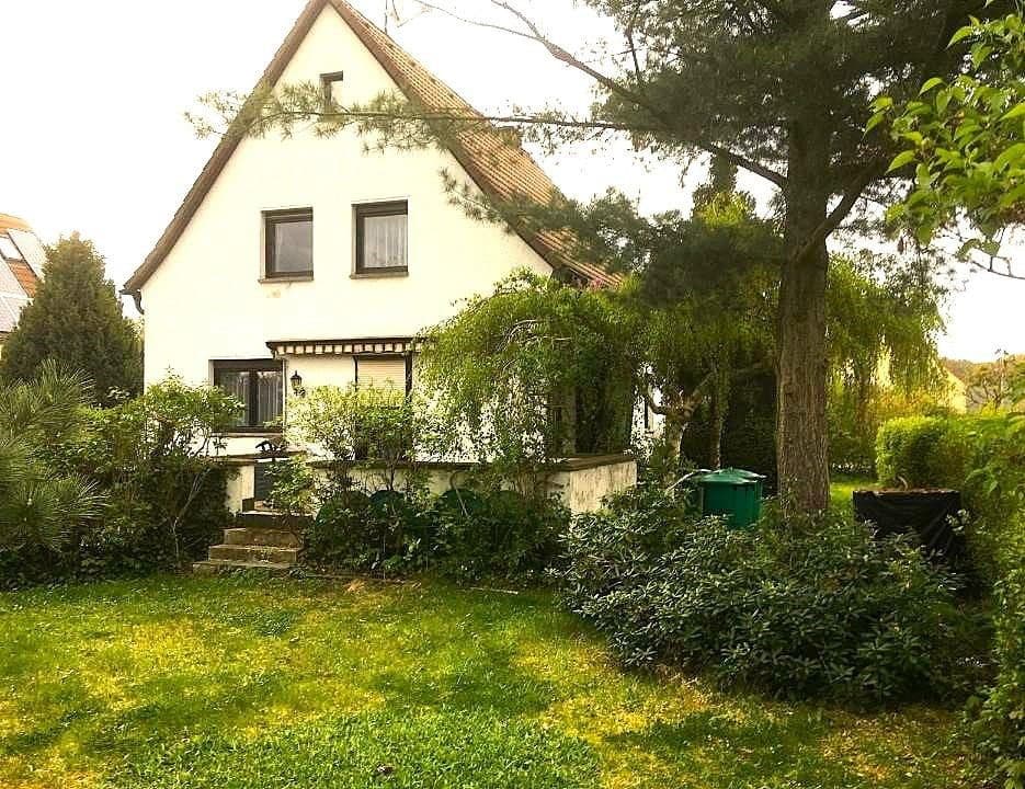 Prodej domu 120 m², pozemek 2.000 m², Zeulenroda-Triebes, Durynsko Prodej domu 120 m², pozemek 2.000 m², Zeulenroda-Triebes, Durynsko