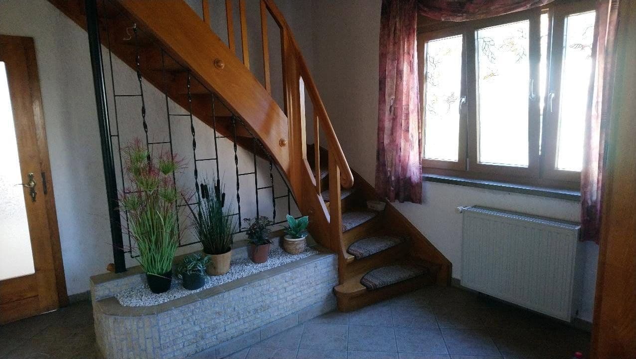 Prodej domu 120 m², pozemek 2.000 m², Zeulenroda-Triebes, Durynsko Prodej domu 120 m², pozemek 2.000 m², Zeulenroda-Triebes, Durynsko
