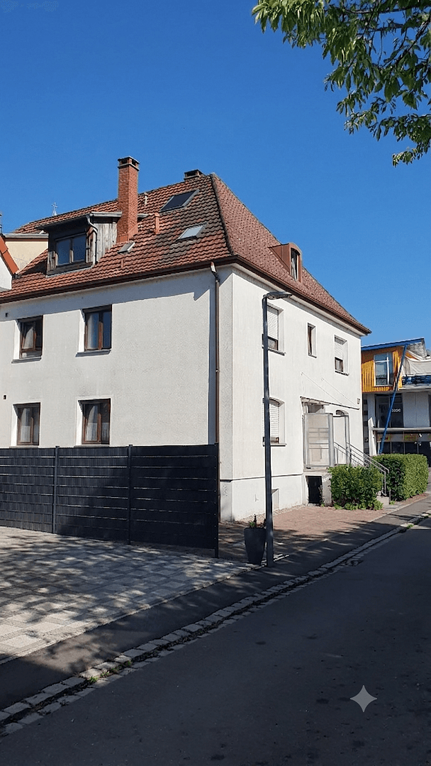 Pronájem bytu 2+kk 69 m², Paulinenstr. 67, 88046 Friedrichshafen, Friedrichshafen, Bádensko-Württembersko Pronájem bytu 2+kk 69 m², Paulinenstr. 67, 88046 Friedrichshafen, Friedrichshafen, Bádensko-Württembersko