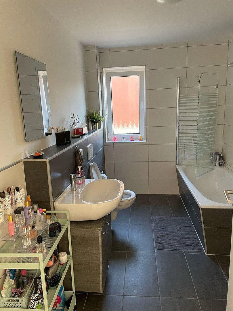 Pronájem bytu 2+1 67 m², Herderstr. 6a, Hückelhoven, Severní Porýní-Vestfálsko Pronájem bytu 2+1 67 m², Herderstr. 6a, Hückelhoven, Severní Porýní-Vestfálsko