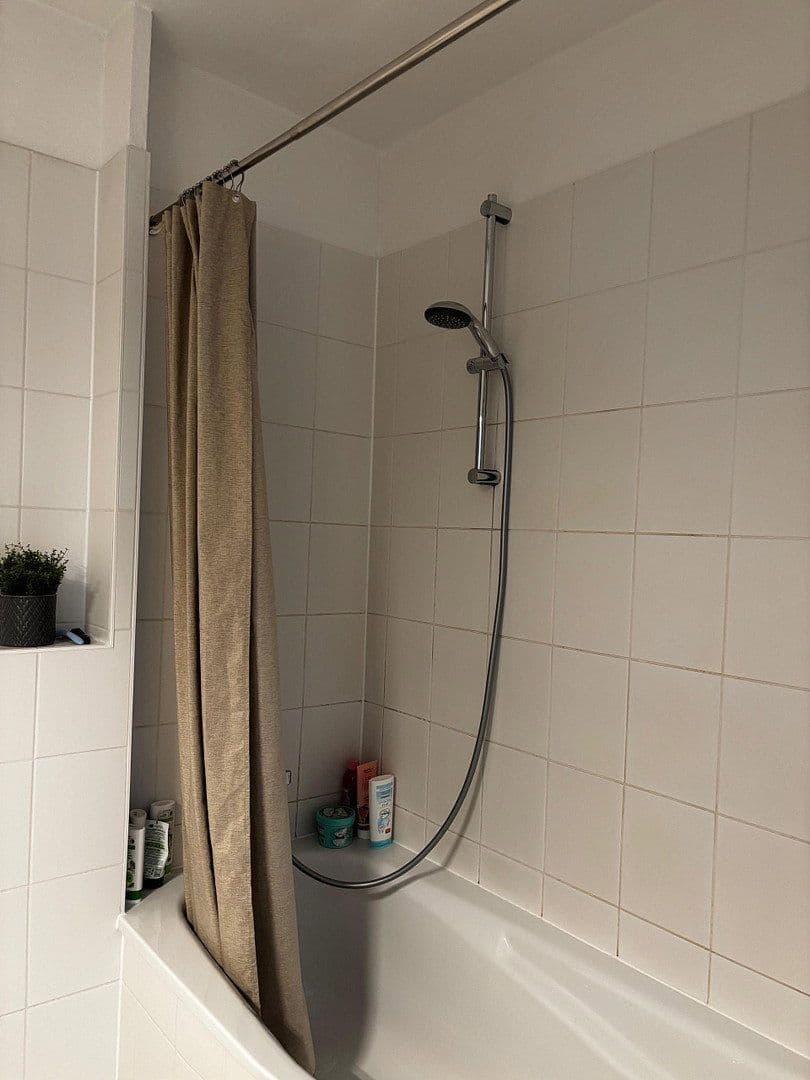 Pronájem bytu 2+1 53 m², Nackstraße 46, Mainz, Porýní-Falc Pronájem bytu 2+1 53 m², Nackstraße 46, Mainz, Porýní-Falc