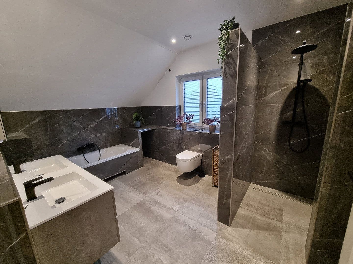 Prodej domu 162 m², pozemek 608 m², Tostedt, Dolní Sasko Prodej domu 162 m², pozemek 608 m², Tostedt, Dolní Sasko