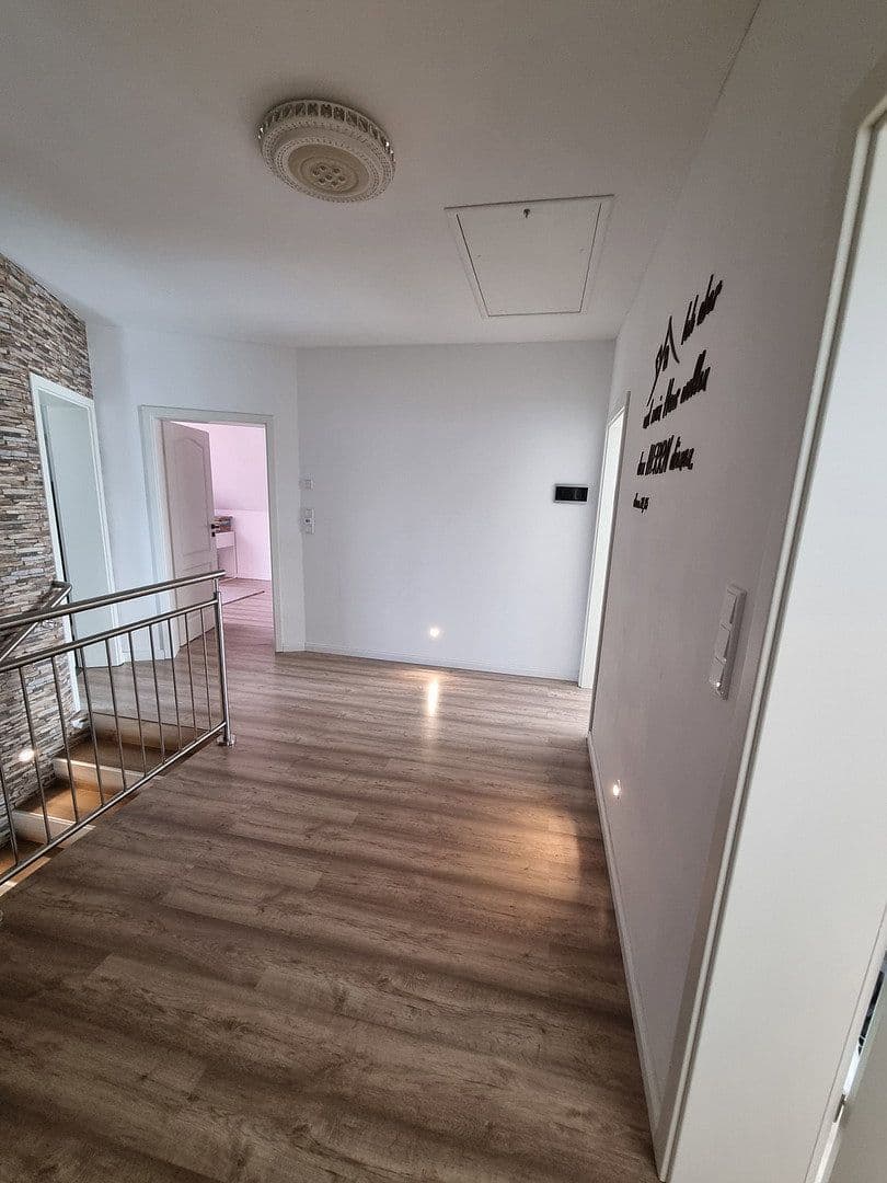 Prodej domu 162 m², pozemek 608 m², Tostedt, Dolní Sasko Prodej domu 162 m², pozemek 608 m², Tostedt, Dolní Sasko