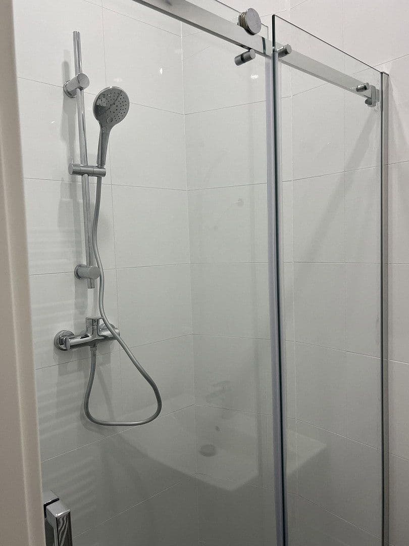 Pronájem bytu 4+1 72 m², Lübeck, Šlesvicko-Holštýnsko Pronájem bytu 4+1 72 m², Lübeck, Šlesvicko-Holštýnsko