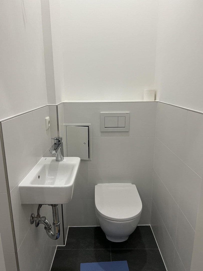 Pronájem bytu 4+1 72 m², Lübeck, Šlesvicko-Holštýnsko Pronájem bytu 4+1 72 m², Lübeck, Šlesvicko-Holštýnsko