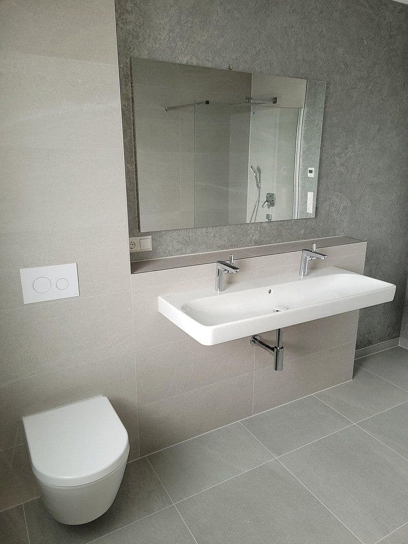 Pronájem bytu 3+1 84 m², Lilienstraße 4, Willstätt, Bádensko-Württembersko Pronájem bytu 3+1 84 m², Lilienstraße 4, Willstätt, Bádensko-Württembersko