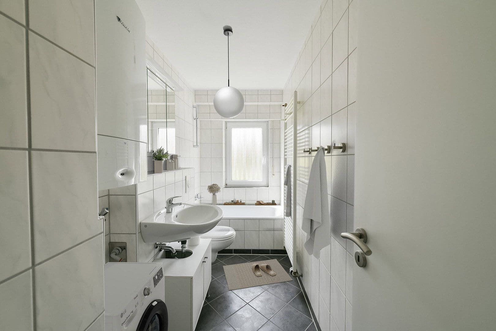 Prodej bytu 3+1 86 m², Karlsruhe, Bádensko-Württembersko Prodej bytu 3+1 86 m², Karlsruhe, Bádensko-Württembersko