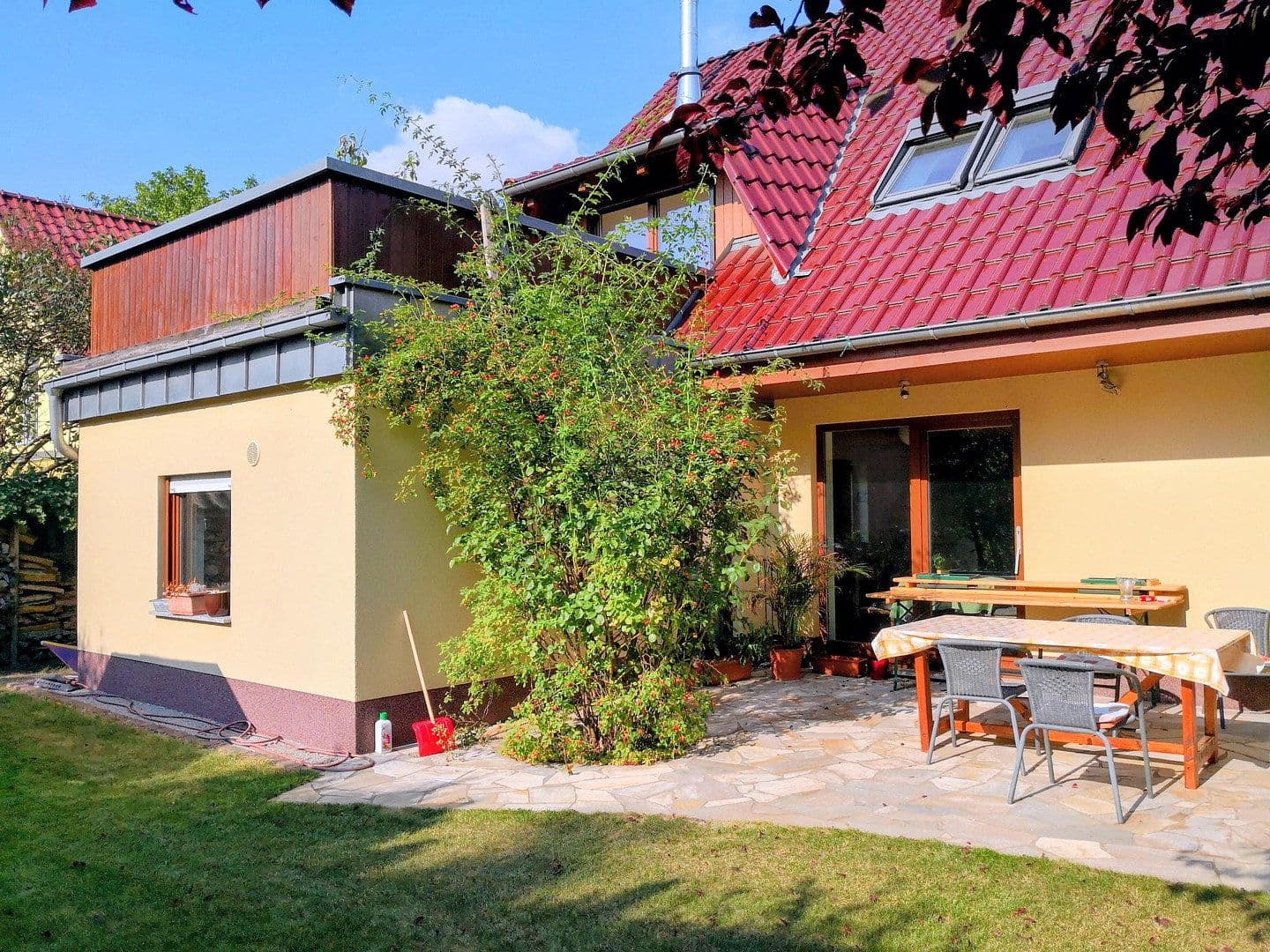 Prodej domu 200 m², pozemek 686 m², Neuenhagen bei Berlin, Braniborsko Prodej domu 200 m², pozemek 686 m², Neuenhagen bei Berlin, Braniborsko