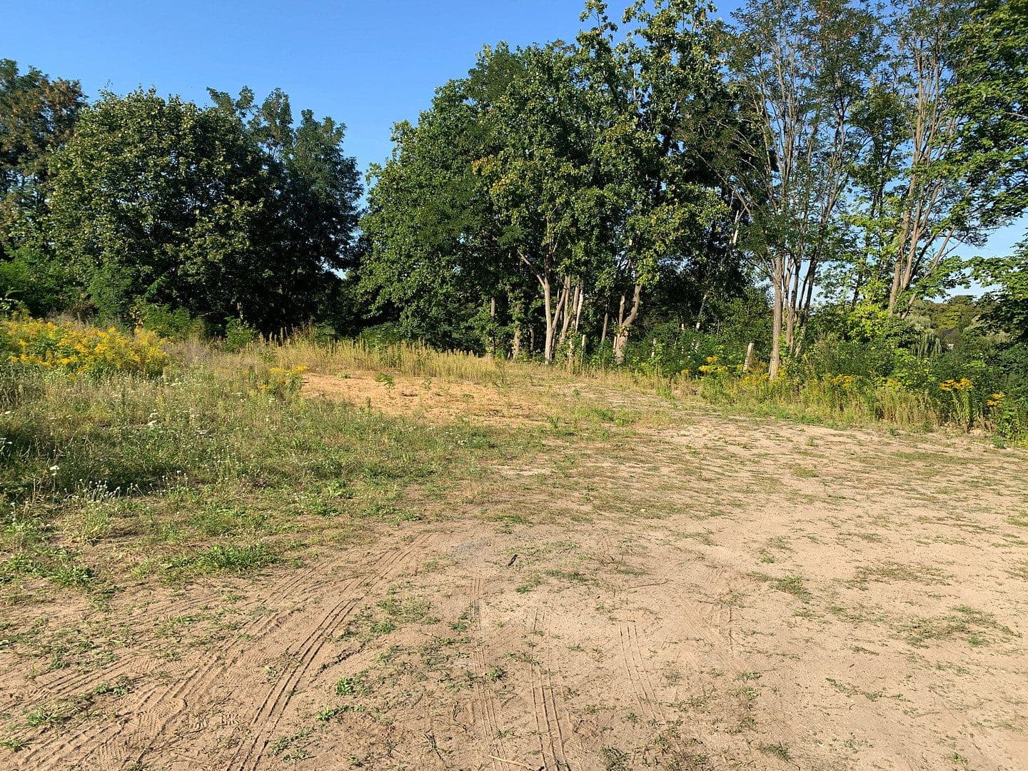 Prodej pozemku 1.115 m², Bahnhofstraße 7, Treuenbrietzen, Braniborsko Prodej pozemku 1.115 m², Bahnhofstraße 7, Treuenbrietzen, Braniborsko