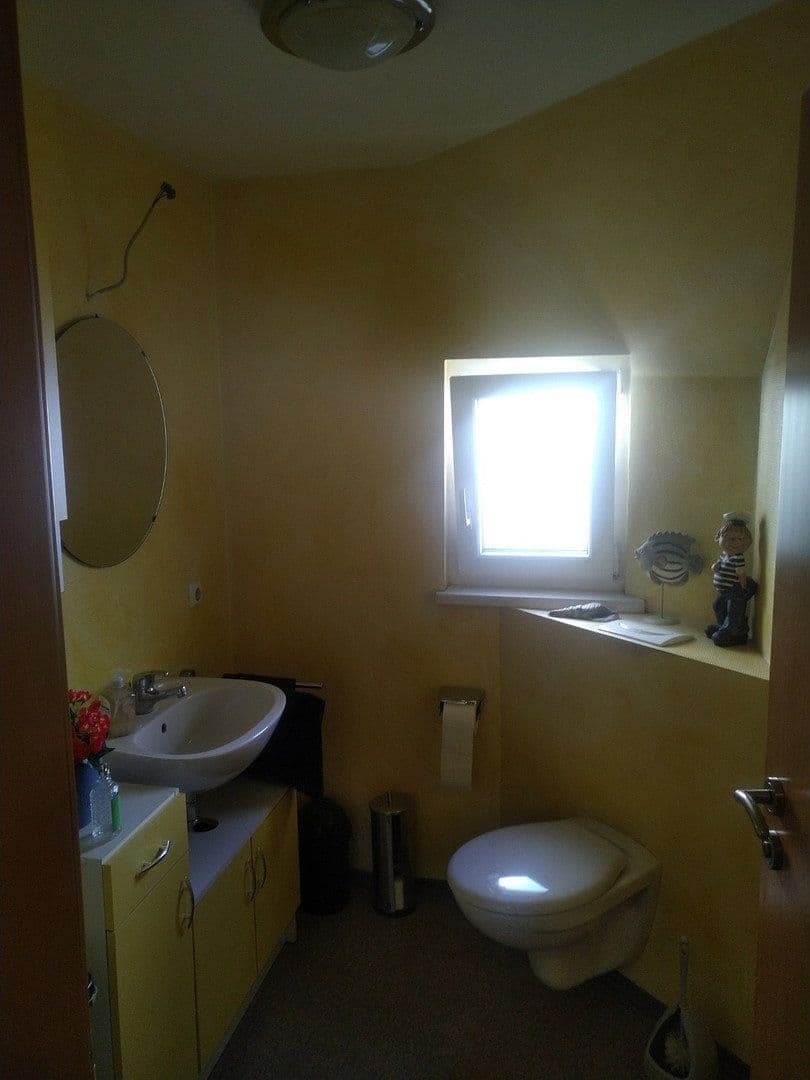 Pronájem kanceláře 74 m², Schneidergasse 2, Gochsheim, Bavorsko Pronájem kanceláře 74 m², Schneidergasse 2, Gochsheim, Bavorsko
