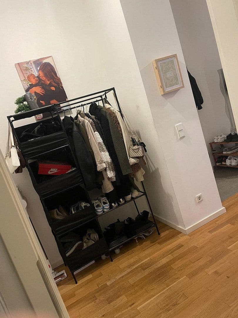 Pronájem bytu 2+1 39 m², Neusser Straße 263, Mönchengladbach, Severní Porýní-Vestfálsko Pronájem bytu 2+1 39 m², Neusser Straße 263, Mönchengladbach, Severní Porýní-Vestfálsko