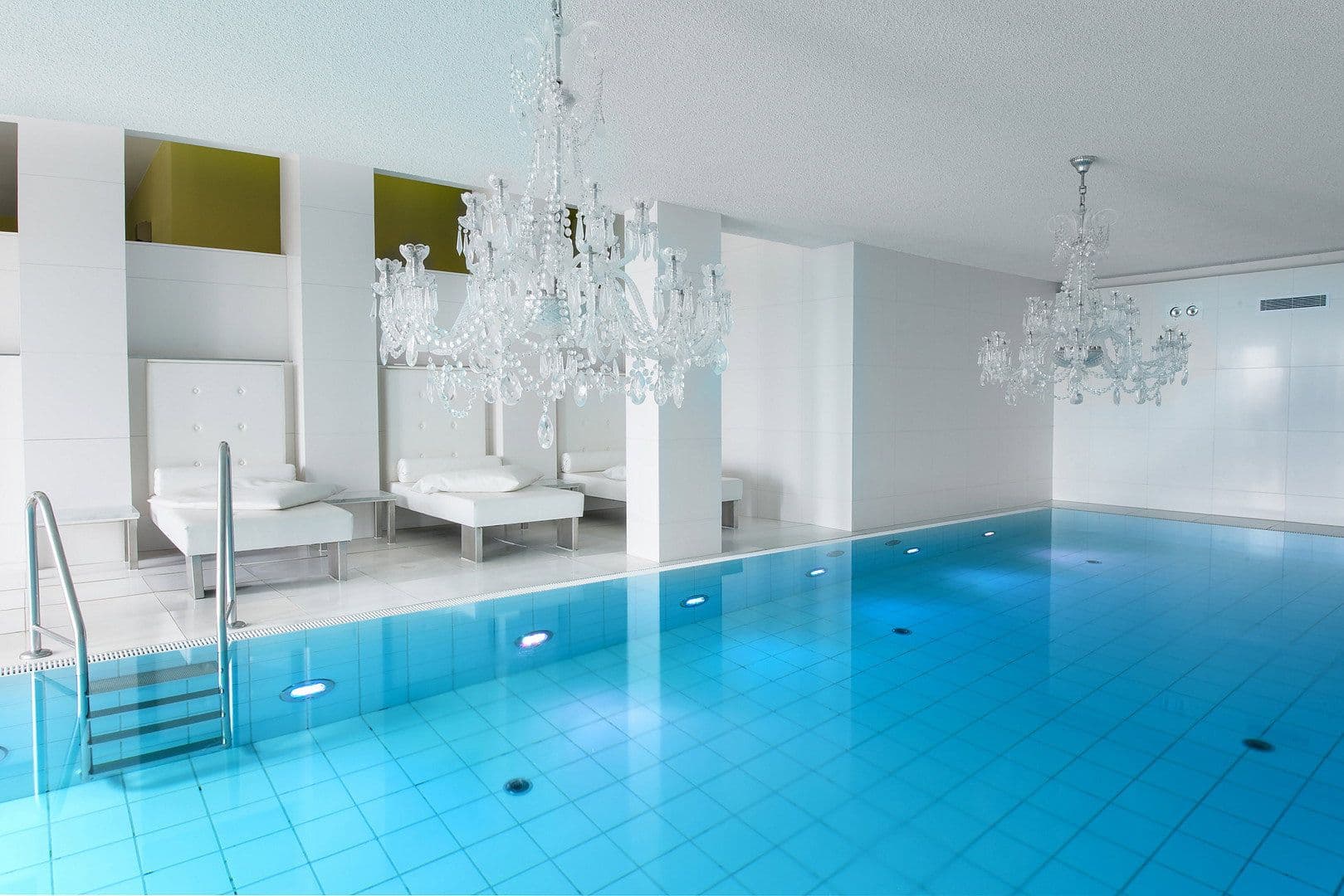 Pronájem bytu 4+1 155 m², Am Kaiserkai 35, Hamburg, Hamburg Pronájem bytu 4+1 155 m², Am Kaiserkai 35, Hamburg, Hamburg