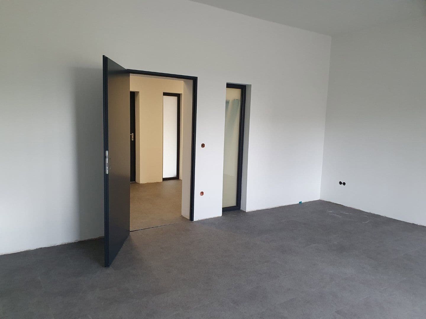 Pronájem kanceláře 2.000 m², Nagold, Bádensko-Württembersko Pronájem kanceláře 2.000 m², Nagold, Bádensko-Württembersko