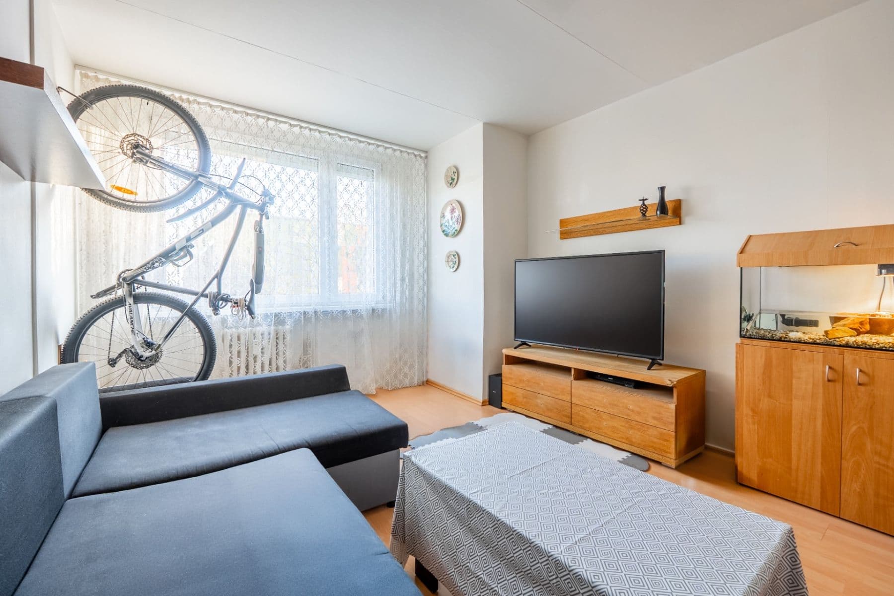 Pronájem bytu 3+1 70 m², V Jezírkách, Praha, Praha Pronájem bytu 3+1 70 m², V Jezírkách, Praha, Praha