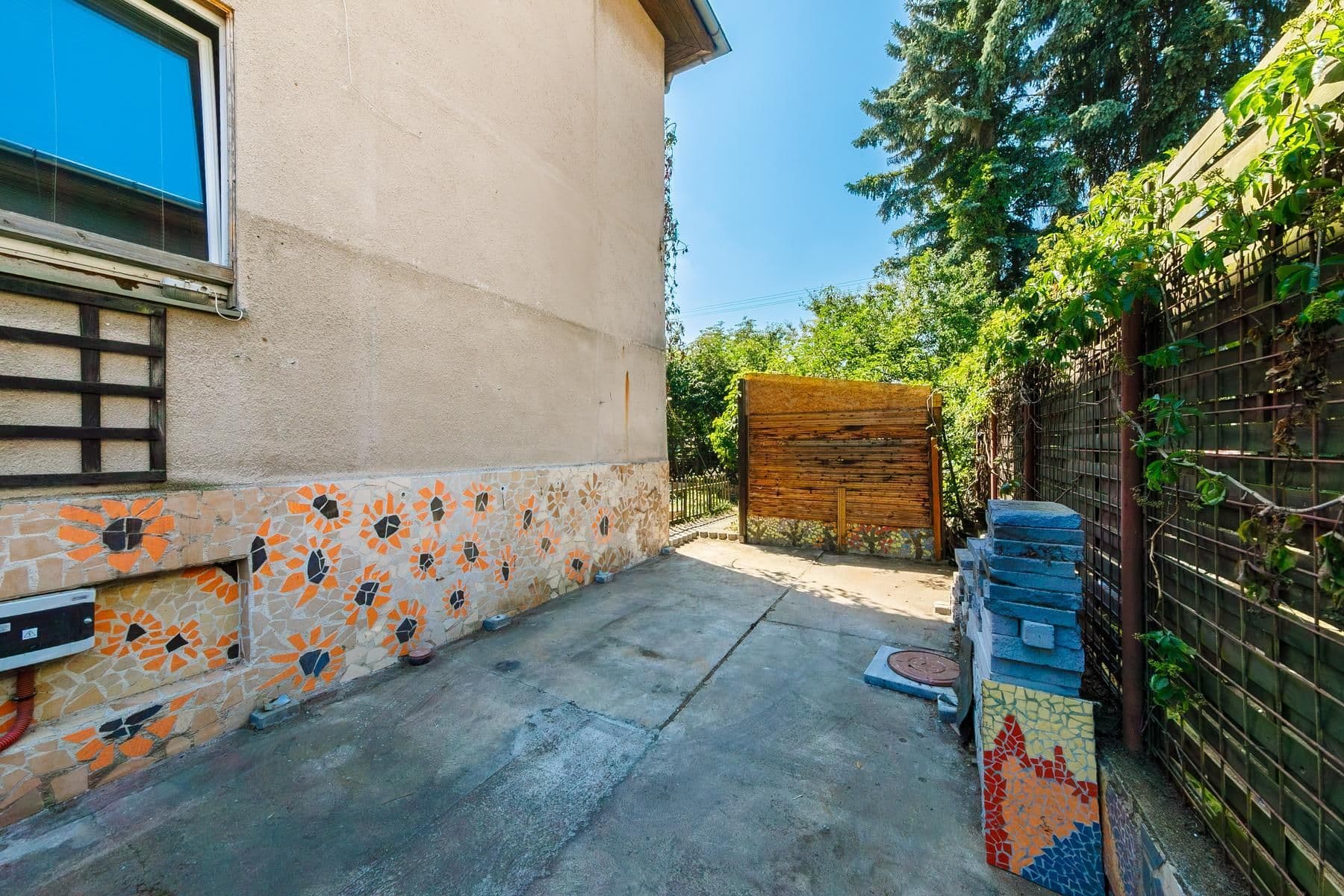 Prodej domu 180 m², pozemek 566 m², Polerady, Polerady, Praha Prodej domu 180 m², pozemek 566 m², Polerady, Polerady, Praha