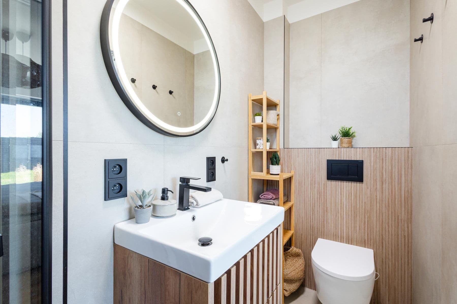 Prodej domu 144 m², pozemek 483 m², Bavoryně, Středočeský kraj Prodej domu 144 m², pozemek 483 m², Bavoryně, Středočeský kraj