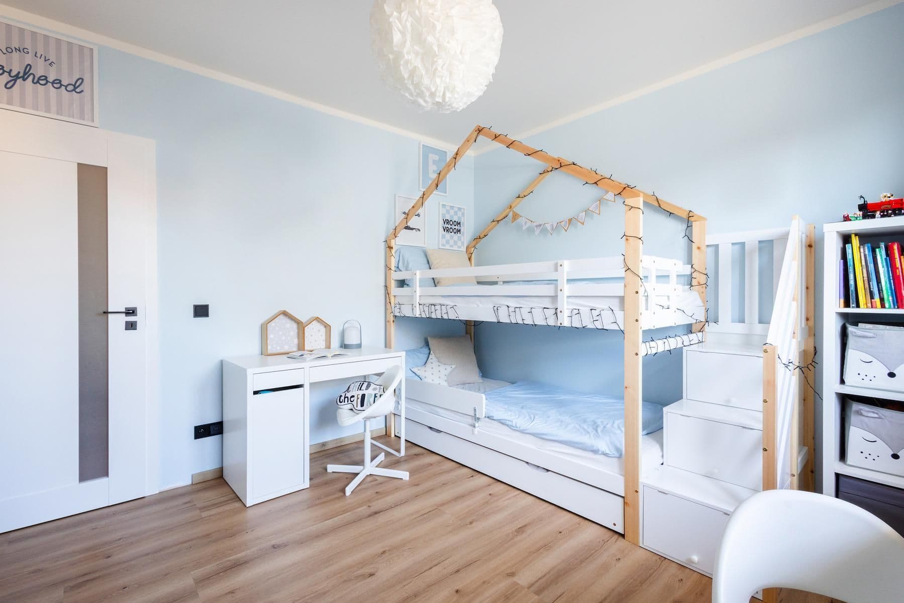 Prodej domu 144 m², pozemek 483 m², Bavoryně, Středočeský kraj Prodej domu 144 m², pozemek 483 m², Bavoryně, Středočeský kraj