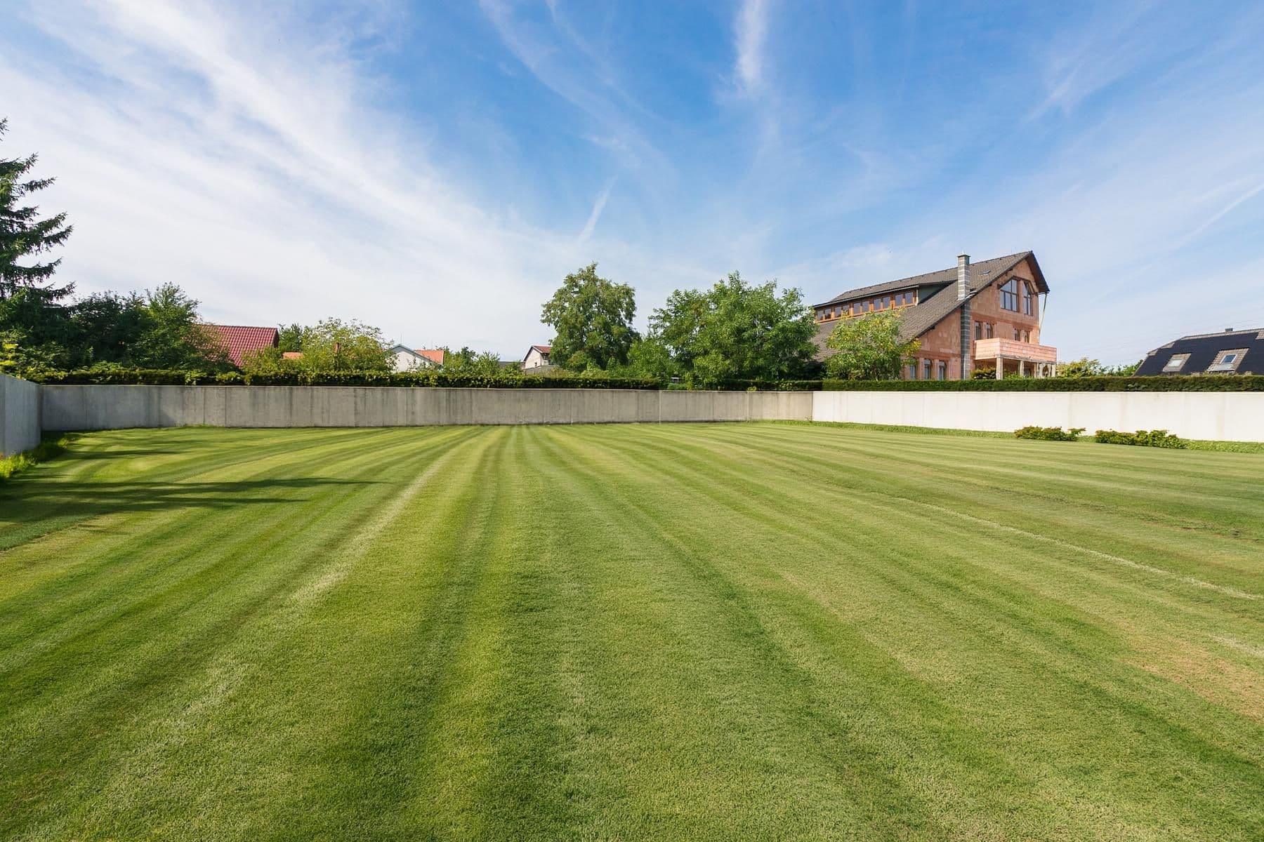 Prodej pozemku 1.240 m², Květinová, Čakovičky, Středočeský kraj Prodej pozemku 1.240 m², Květinová, Čakovičky, Středočeský kraj