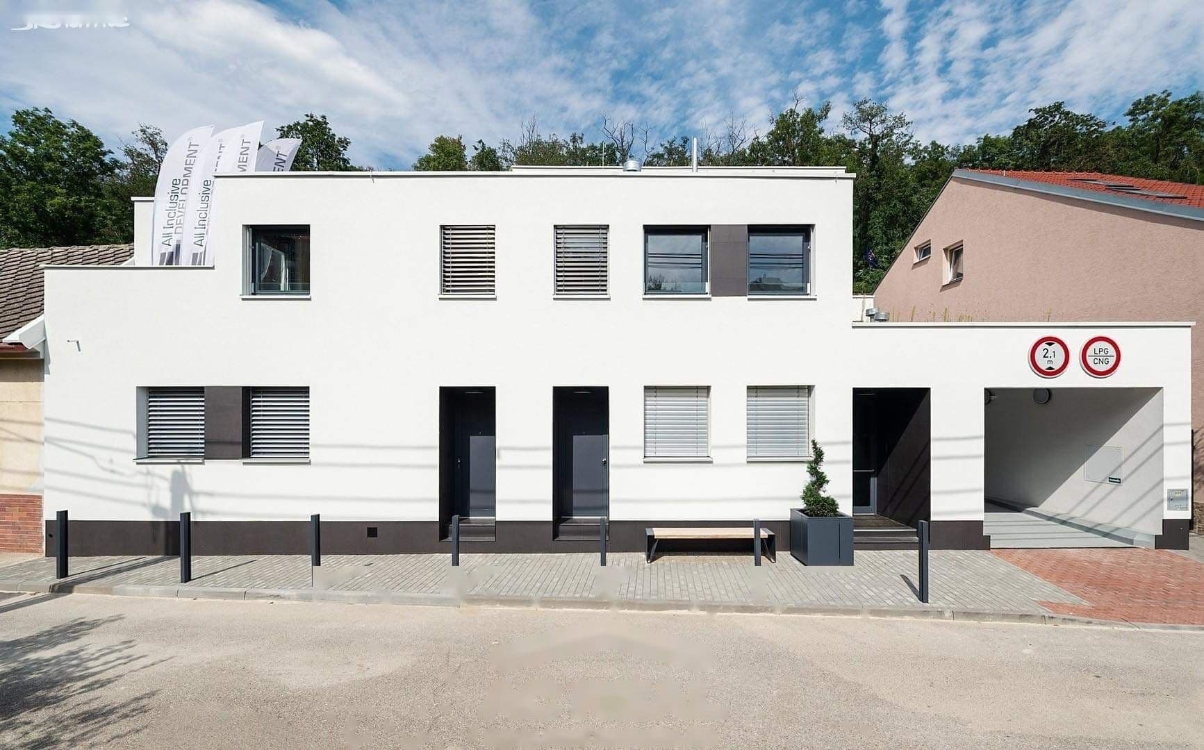 Pronájem bytu 1+kk 19 m², Ondráčkova, Brno, Jihomoravský kraj Pronájem bytu 1+kk 19 m², Ondráčkova, Brno, Jihomoravský kraj