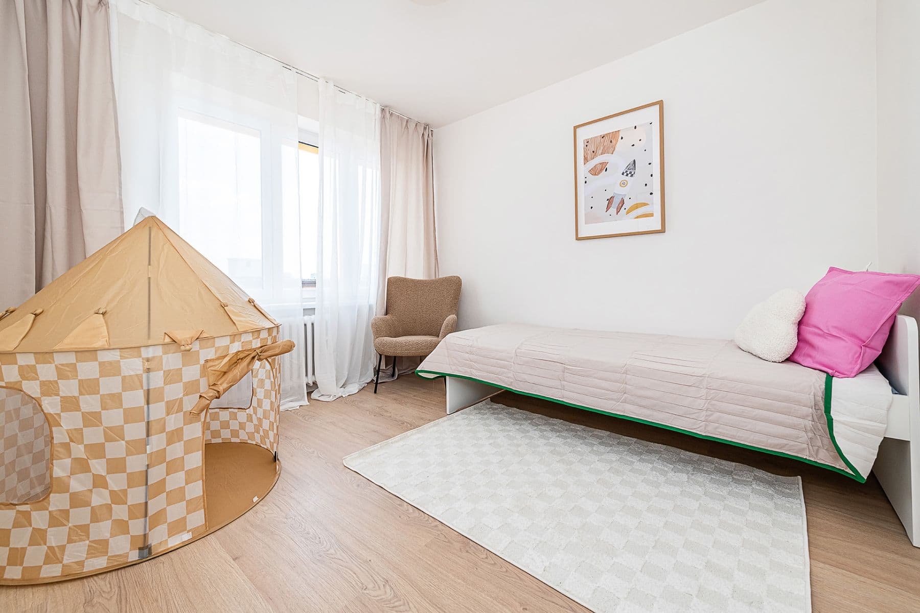 Prodej bytu 4+kk 74 m², Pod Lipami, Praha, Praha Prodej bytu 4+kk 74 m², Pod Lipami, Praha, Praha