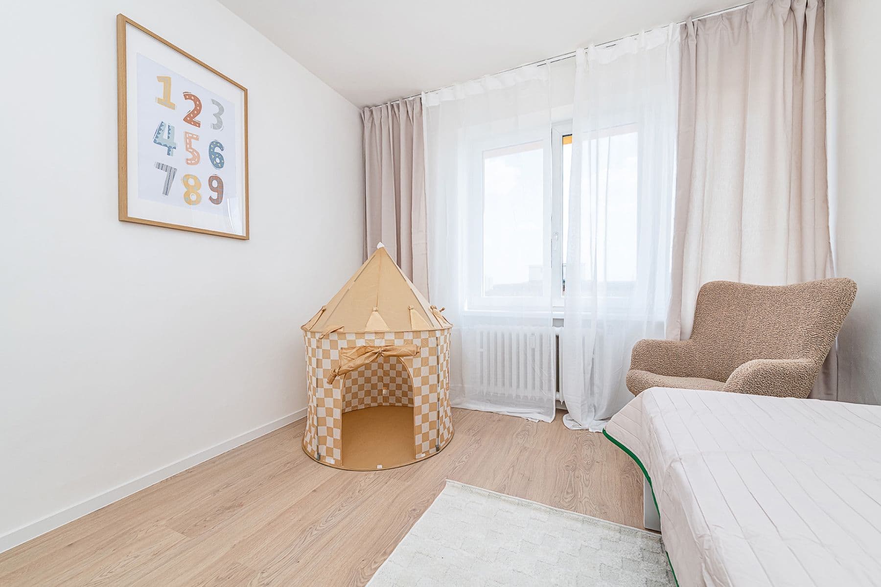 Prodej bytu 4+kk 74 m², Pod Lipami, Praha, Praha Prodej bytu 4+kk 74 m², Pod Lipami, Praha, Praha