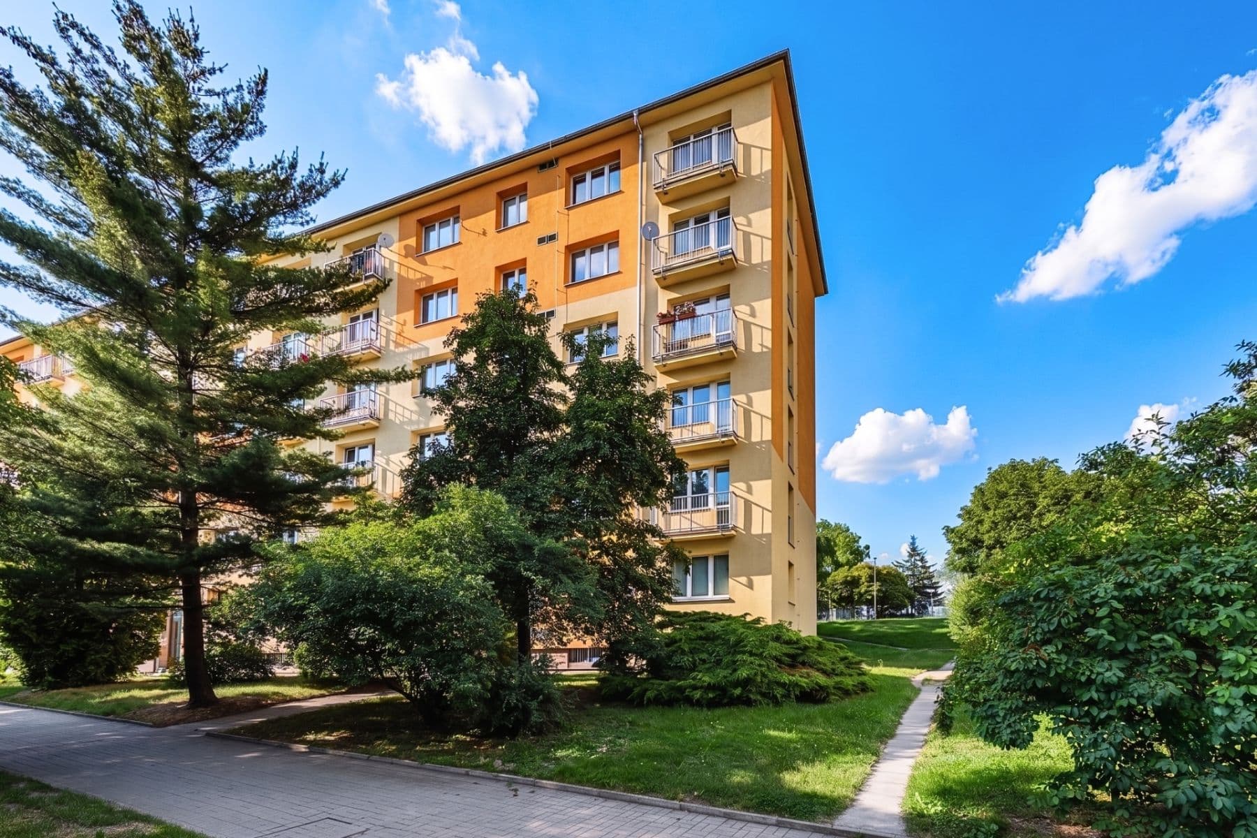 Prodej bytu 4+kk 74 m², Pod Lipami, Praha, Praha Prodej bytu 4+kk 74 m², Pod Lipami, Praha, Praha