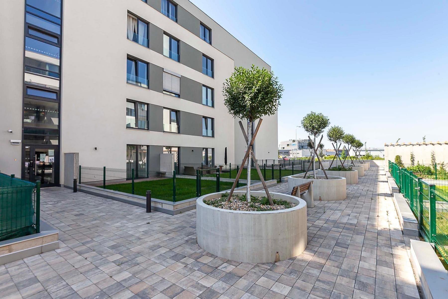 Prodej bytu 2+kk 77 m², Plzeň, Plzeňský kraj Prodej bytu 2+kk 77 m², Plzeň, Plzeňský kraj