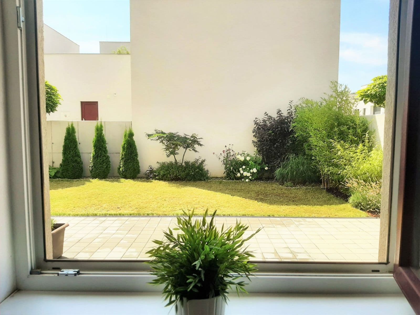 Prodej bytu 4+kk 80 m², Smutného, Znojmo, Jihomoravský kraj Prodej bytu 4+kk 80 m², Smutného, Znojmo, Jihomoravský kraj