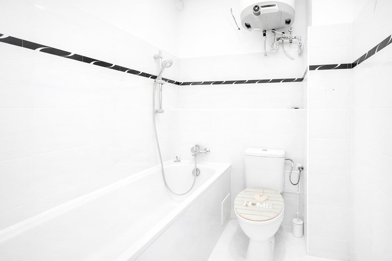 Prodej bytu 2+1 94 m², Karlínské náměstí, Praha, Praha Prodej bytu 2+1 94 m², Karlínské náměstí, Praha, Praha