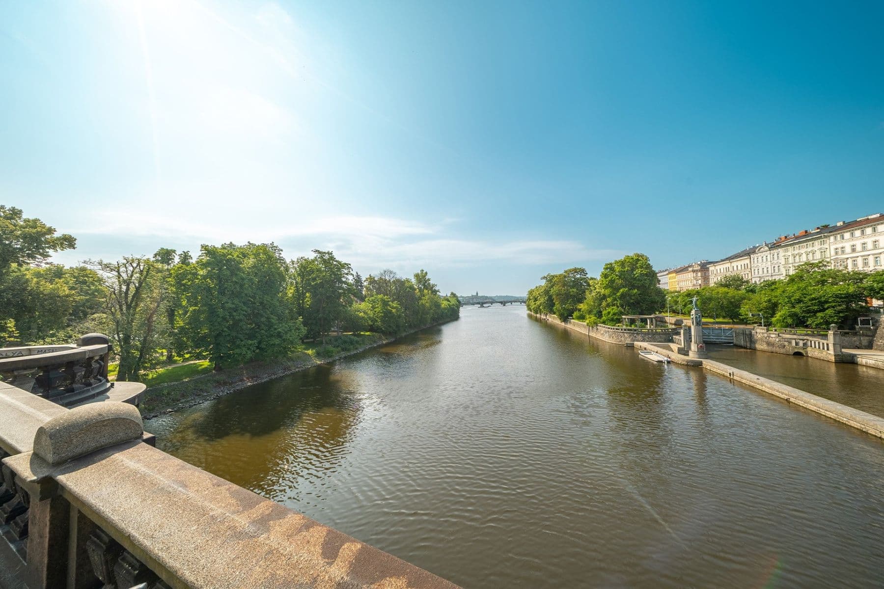 Prodej bytu 3+1 139 m², Mělnická, Praha, Praha Prodej bytu 3+1 139 m², Mělnická, Praha, Praha