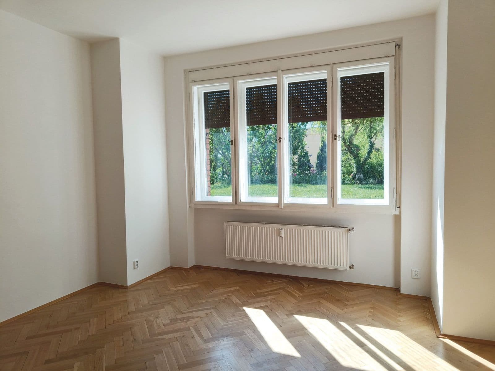 Prodej bytu 3+1 118 m², U Hadovky, Praha, Praha Prodej bytu 3+1 118 m², U Hadovky, Praha, Praha