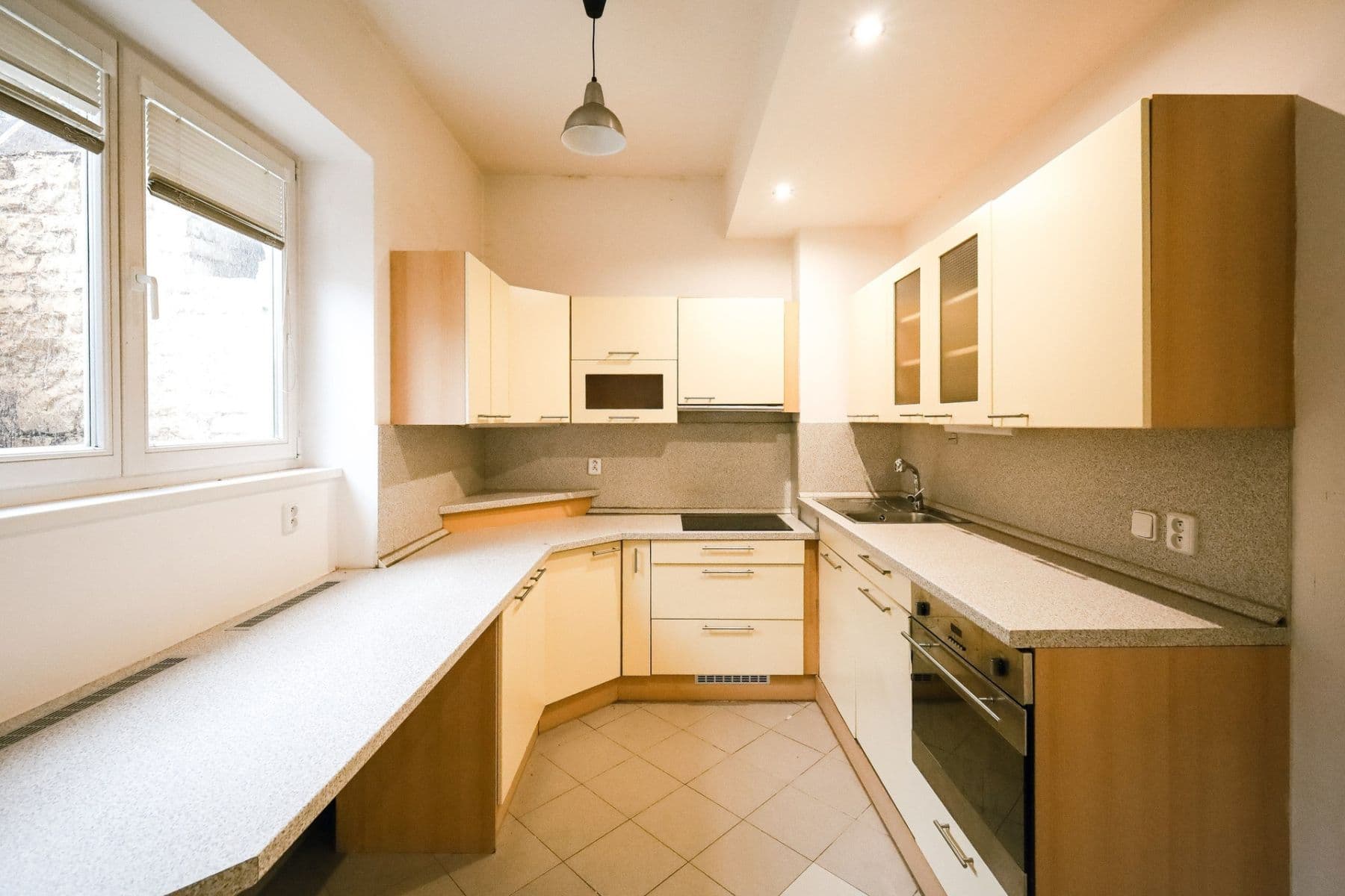 Prodej bytu 3+1 118 m², U Hadovky, Praha, Praha Prodej bytu 3+1 118 m², U Hadovky, Praha, Praha