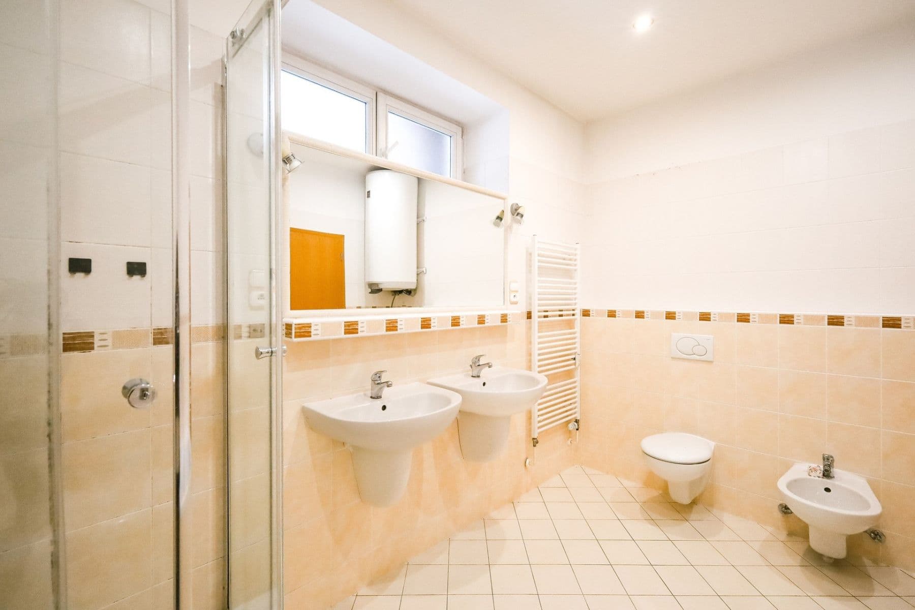Prodej bytu 3+1 118 m², U Hadovky, Praha, Praha Prodej bytu 3+1 118 m², U Hadovky, Praha, Praha