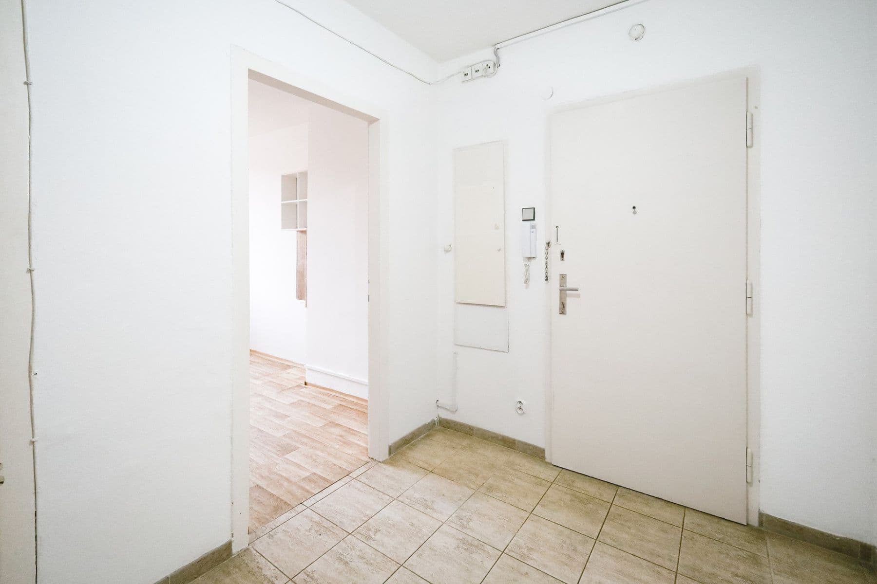 Prodej bytu 2+kk 40 m², Vosmíkových, Praha, Praha Prodej bytu 2+kk 40 m², Vosmíkových, Praha, Praha