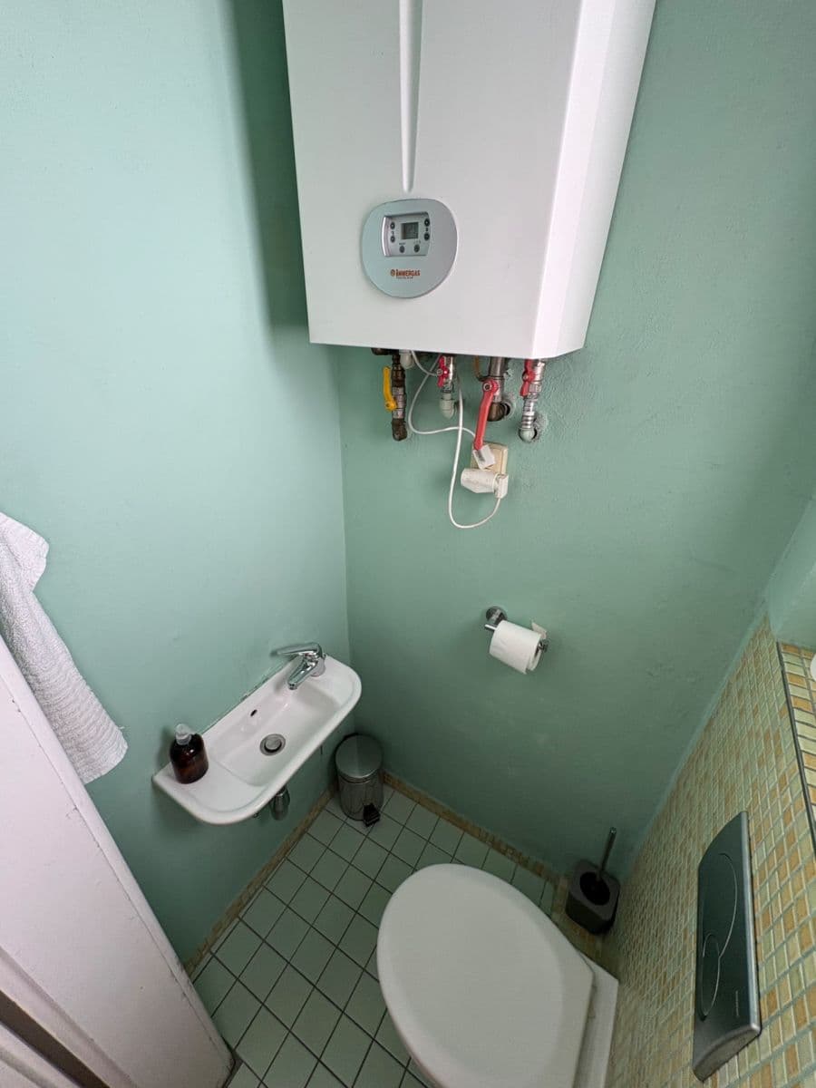 Pronájem bytu 2+kk 38 m², U Kněžské louky, Praha, Praha Pronájem bytu 2+kk 38 m², U Kněžské louky, Praha, Praha