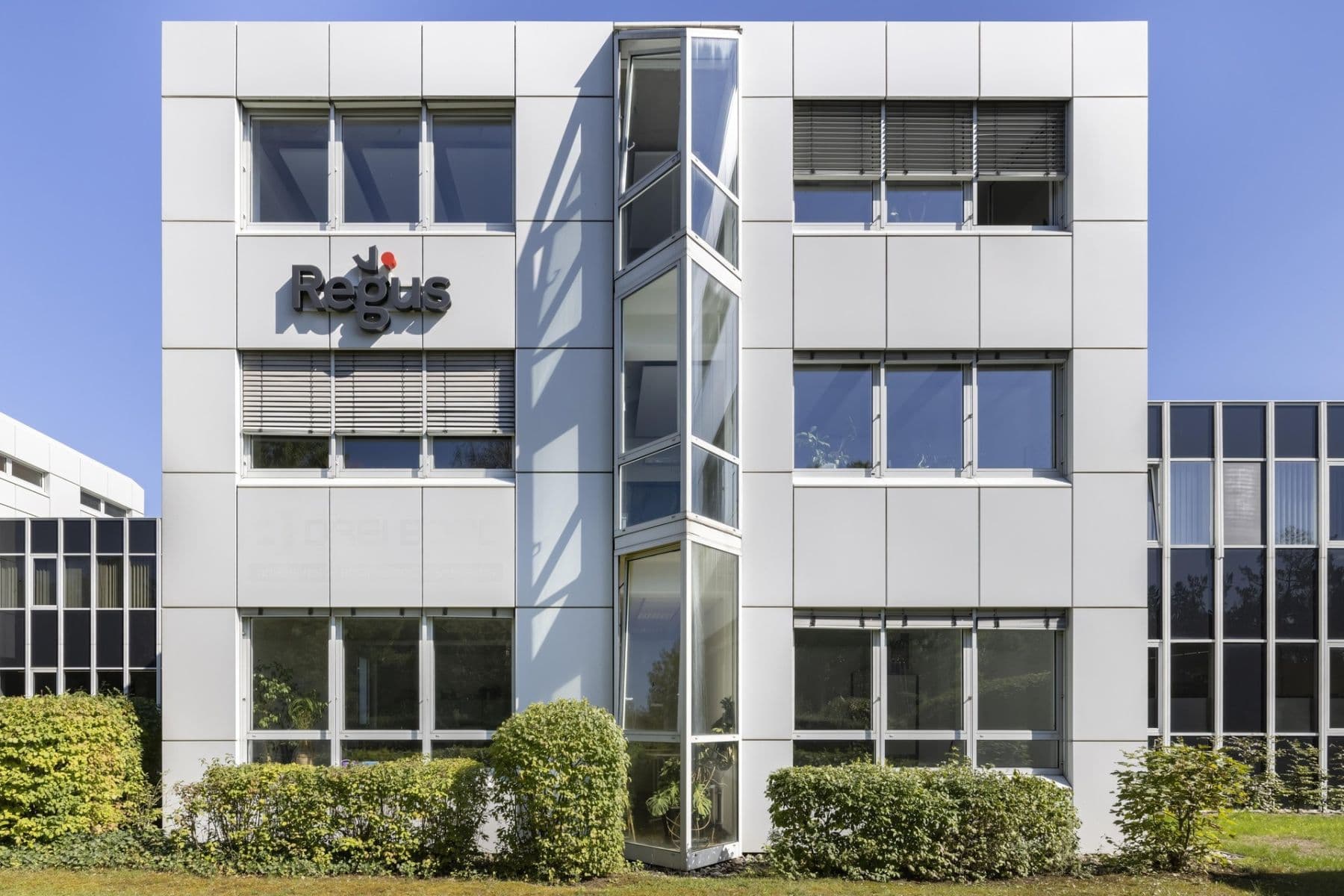 Pronájem kanceláře 1.440 m², Carl-Zeiss-Ring 15a, Ismaning, Bavorsko Pronájem kanceláře 1.440 m², Carl-Zeiss-Ring 15a, Ismaning, Bavorsko