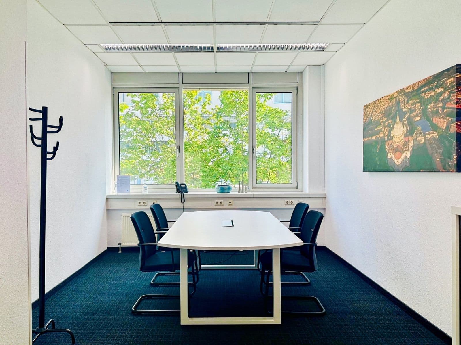 Pronájem kanceláře 1.048 m², Steiermaerker Straße 3-5, Stuttgart, Bádensko-Württembersko Pronájem kanceláře 1.048 m², Steiermaerker Straße 3-5, Stuttgart, Bádensko-Württembersko