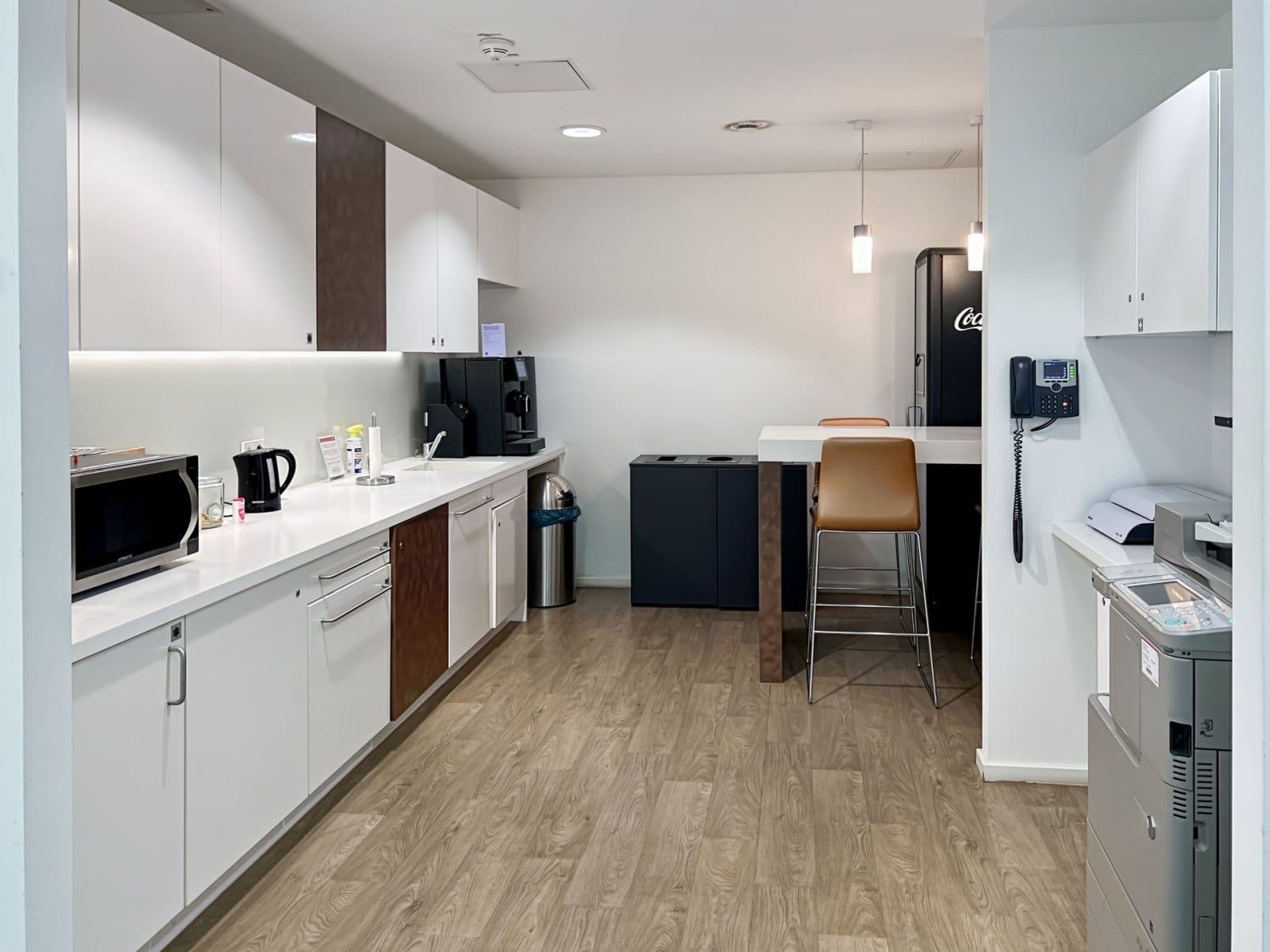 Pronájem kanceláře 1.312 m², Rotebuehlplatz 23, Stuttgart, Bádensko-Württembersko Pronájem kanceláře 1.312 m², Rotebuehlplatz 23, Stuttgart, Bádensko-Württembersko