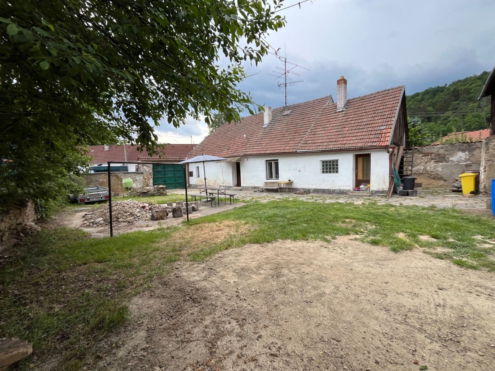 Prodej chaty, chalupy 160 m², pozemek 1.550 m², Podhradí nad Dyjí, Jihomoravský kraj Prodej chaty, chalupy 160 m², pozemek 1.550 m², Podhradí nad Dyjí, Jihomoravský kraj