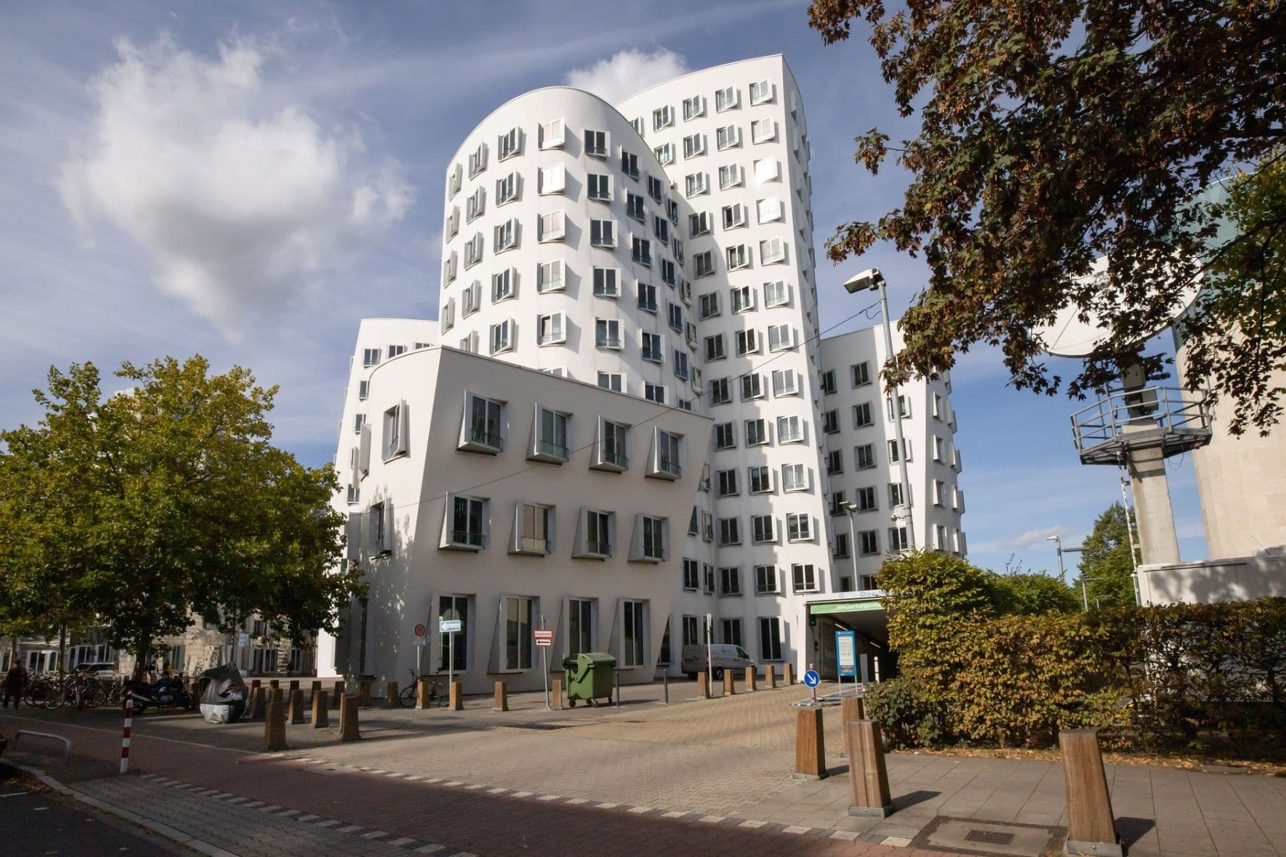 Pronájem kanceláře 1.098 m², Neuer Zollhof 3, Düsseldorf, Severní Porýní-Vestfálsko Pronájem kanceláře 1.098 m², Neuer Zollhof 3, Düsseldorf, Severní Porýní-Vestfálsko