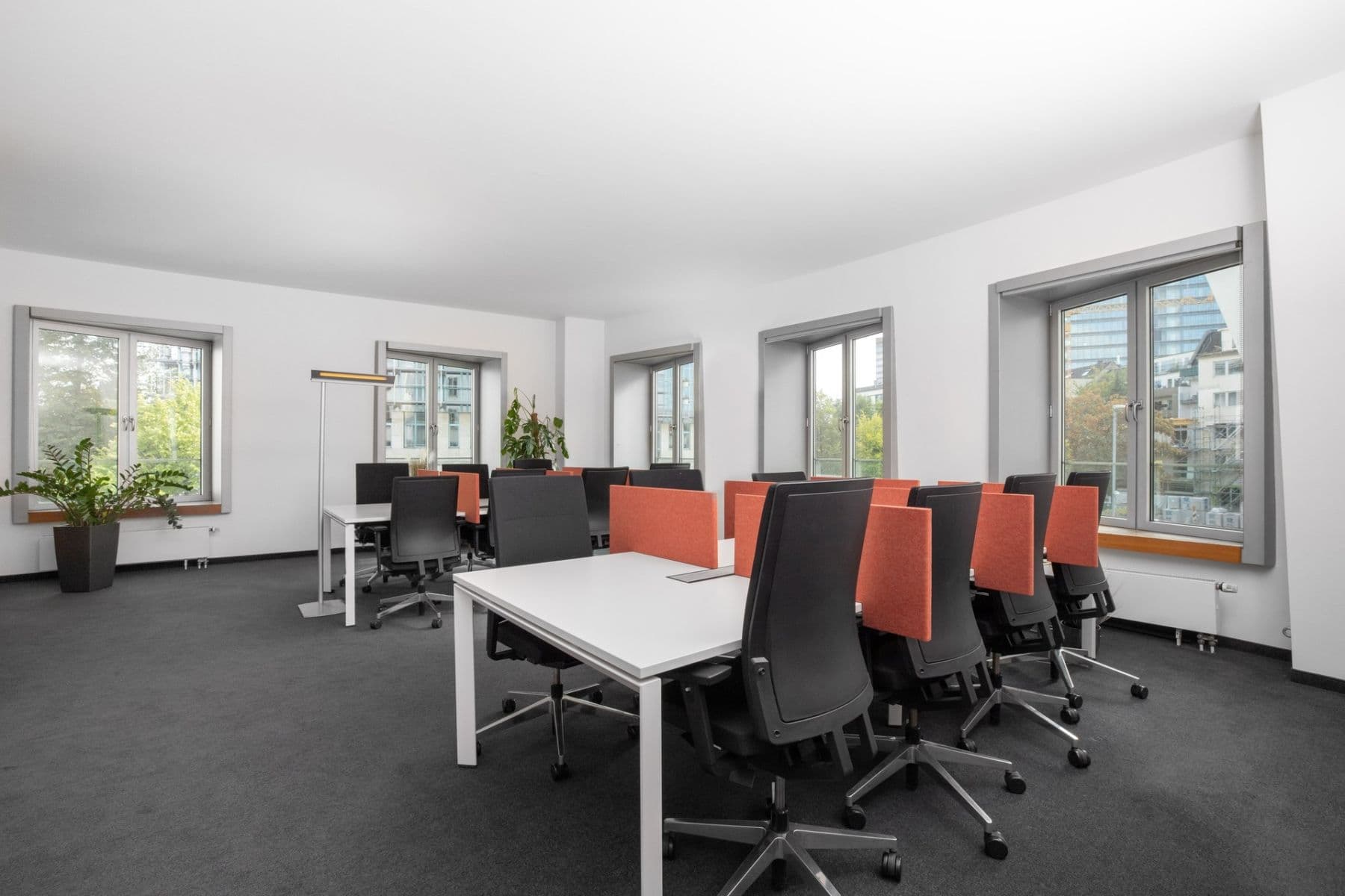 Pronájem kanceláře 1.098 m², Neuer Zollhof 3, Düsseldorf, Severní Porýní-Vestfálsko Pronájem kanceláře 1.098 m², Neuer Zollhof 3, Düsseldorf, Severní Porýní-Vestfálsko