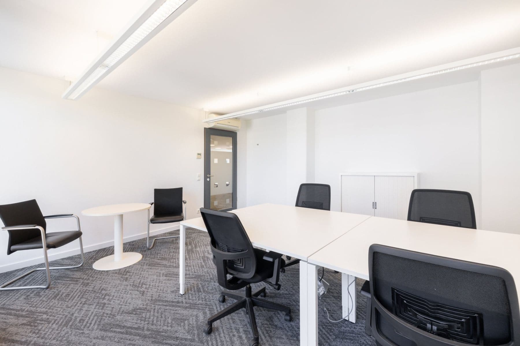 Pronájem kanceláře 1.694 m², Königsallee 92a, Düsseldorf, Severní Porýní-Vestfálsko Pronájem kanceláře 1.694 m², Königsallee 92a, Düsseldorf, Severní Porýní-Vestfálsko