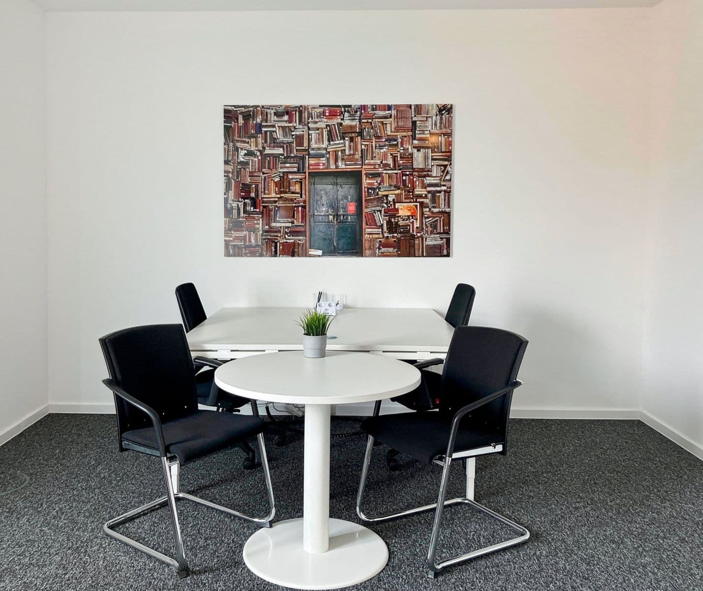 Pronájem kanceláře 753 m², Podbielskistrasse 333, Hannover, Dolní Sasko Pronájem kanceláře 753 m², Podbielskistrasse 333, Hannover, Dolní Sasko