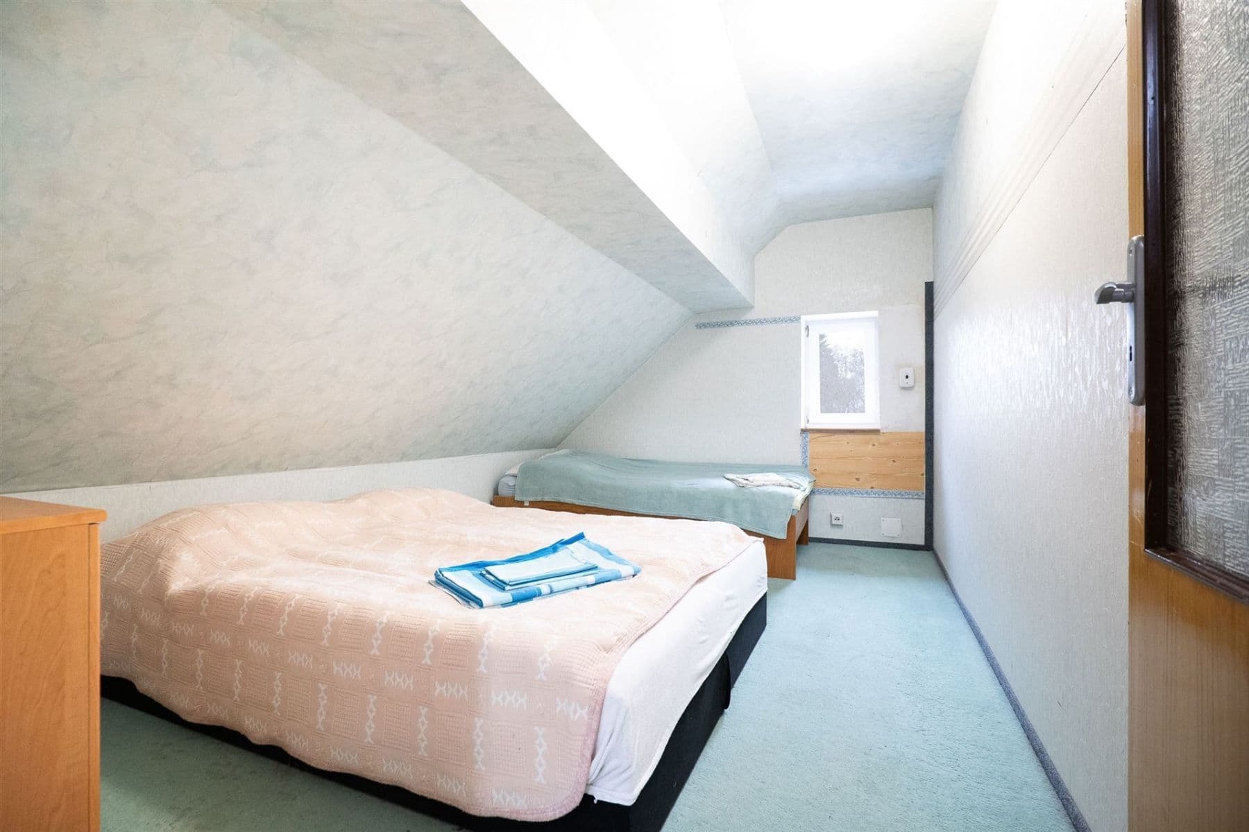 Prodej domu 365 m², pozemek 1.400 m², Merklín, Karlovarský kraj Prodej domu 365 m², pozemek 1.400 m², Merklín, Karlovarský kraj