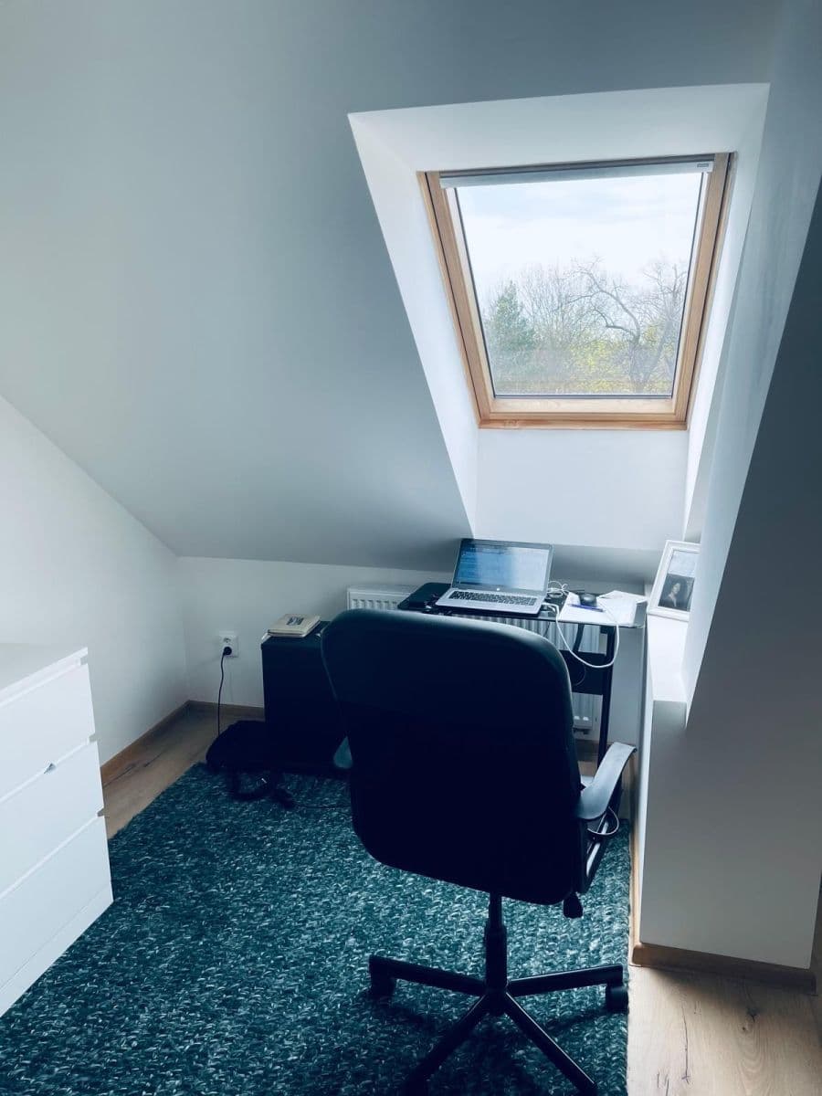 Pronájem bytu 2+kk 60 m², Ouvalova, Slaný, Středočeský kraj Pronájem bytu 2+kk 60 m², Ouvalova, Slaný, Středočeský kraj