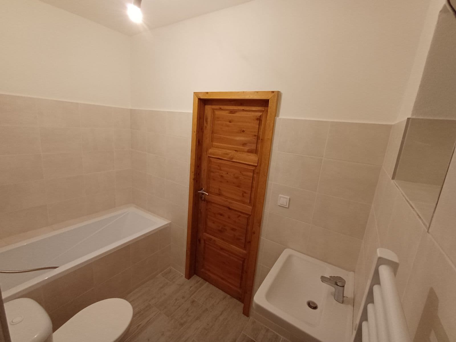 Prodej domu 108 m², pozemek 362 m², Šoporňa, Trnavský kraj Prodej domu 108 m², pozemek 362 m², Šoporňa, Trnavský kraj