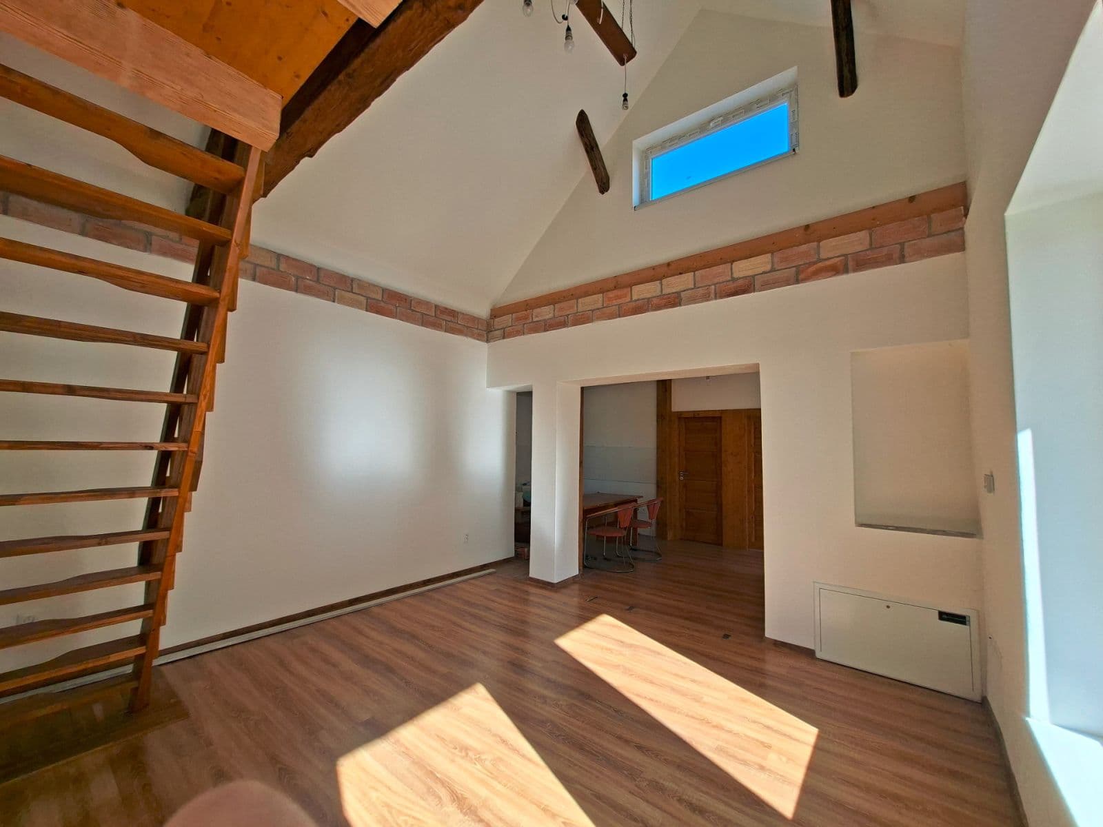 Prodej domu 108 m², pozemek 362 m², Šoporňa, Trnavský kraj Prodej domu 108 m², pozemek 362 m², Šoporňa, Trnavský kraj
